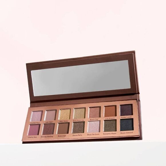 Mally Beauty Best Dressed Lids Palette - Picture 2 of 5